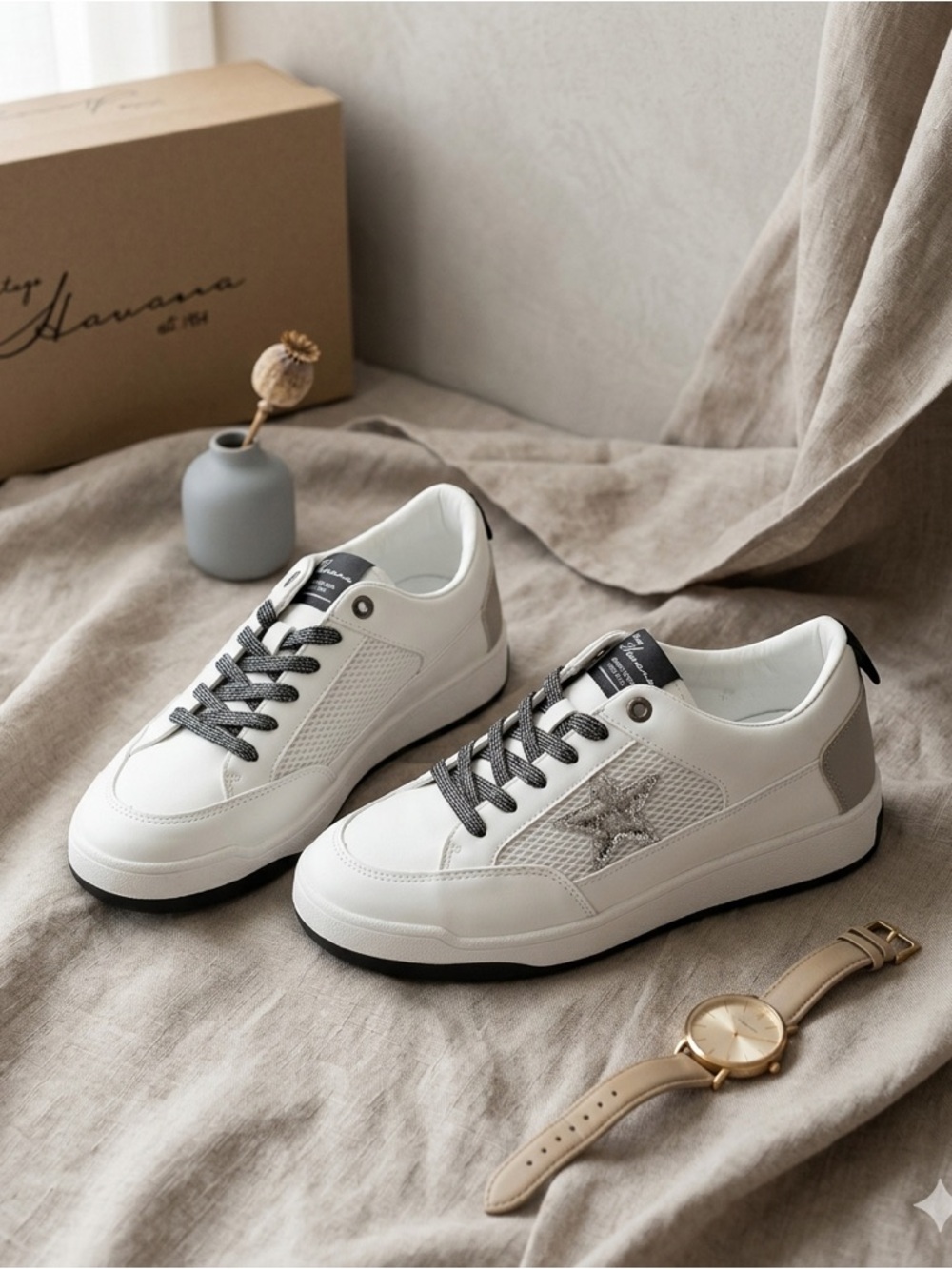 Vintage Havana Side Star Leather Sneakers White Silver 7.5W NIB